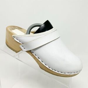 Svensk Fotriktig White Leather Swedish Slip On Clogs Size 37 (US Size 6.5)